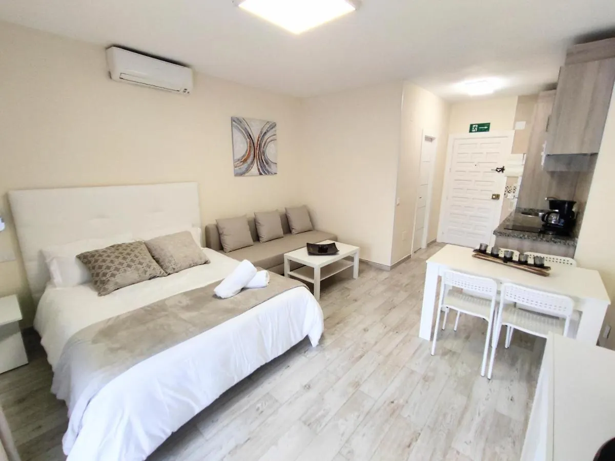 Benal Beach 905 En Primera Linea De Playa / Beachfront Benalmadena Apartment